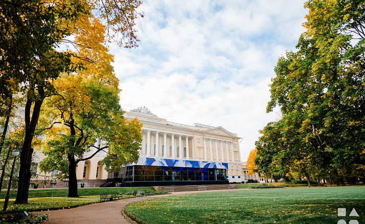 ВЕЛИКИЙ КАРЛ