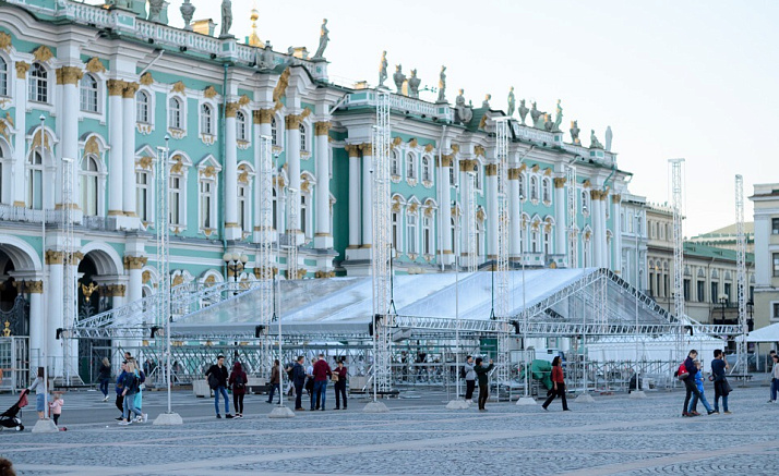 БОЛЬШАЯ СТРОЙКА